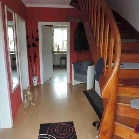Gemutliches Ferienhaus In Zell Am Mit Garten Und Terrasse * 滨湖采尔