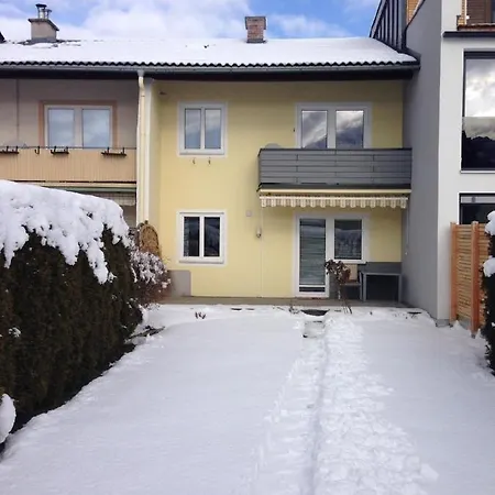 Gemutliches Ferienhaus In Zell Am Mit Garten Und Terrasse 度假居 *